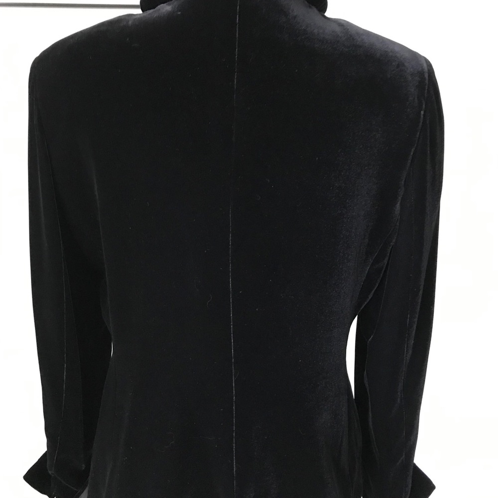 Jacket - Picture 3 of 6